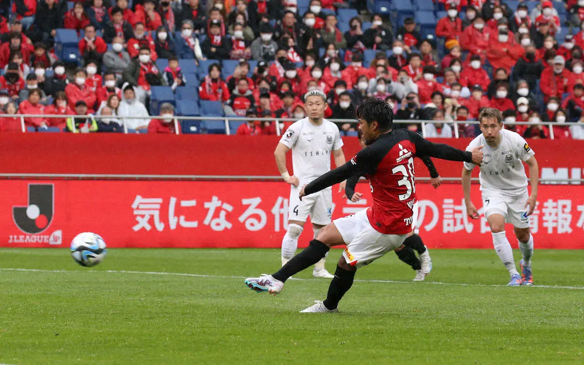 【画像・写真】浦和快勝　興梠　新装しても埼スタ男!“こけら落とし”で会場最多得点63に伸ばす