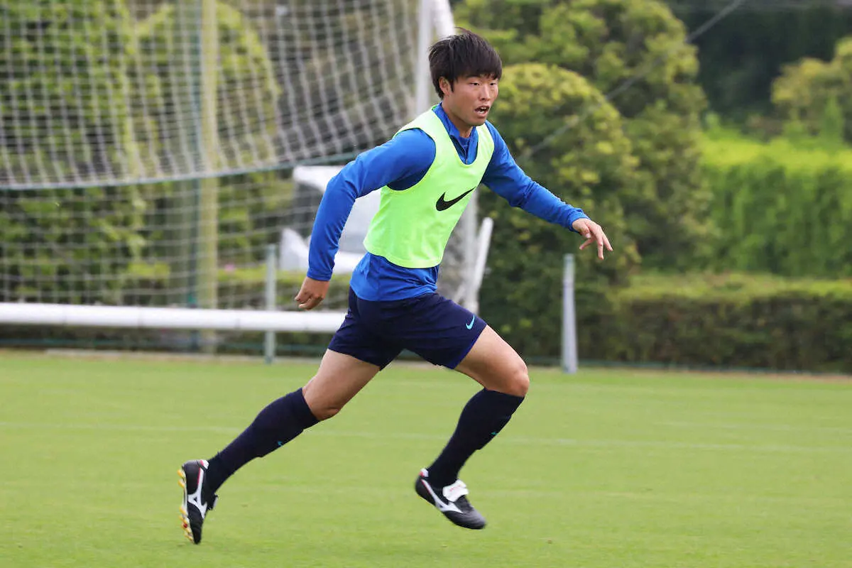 【画像・写真】鹿島の生え抜きFW垣田がチーム苦境救う「ハッスルしたプレー見せたい」19日ルヴァン杯福岡戦