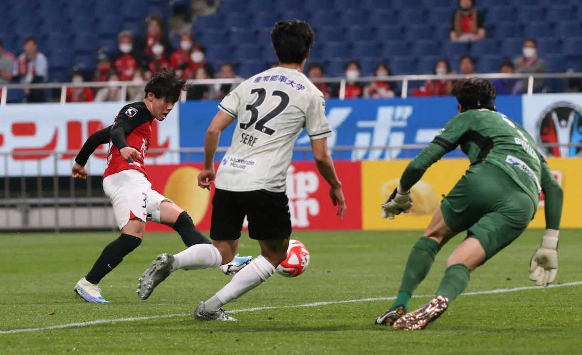 【画像・写真】浦和・早川　クラブ最年少17歳弾！28年ロス五輪世代躍動、こぼれ球に冷静左足