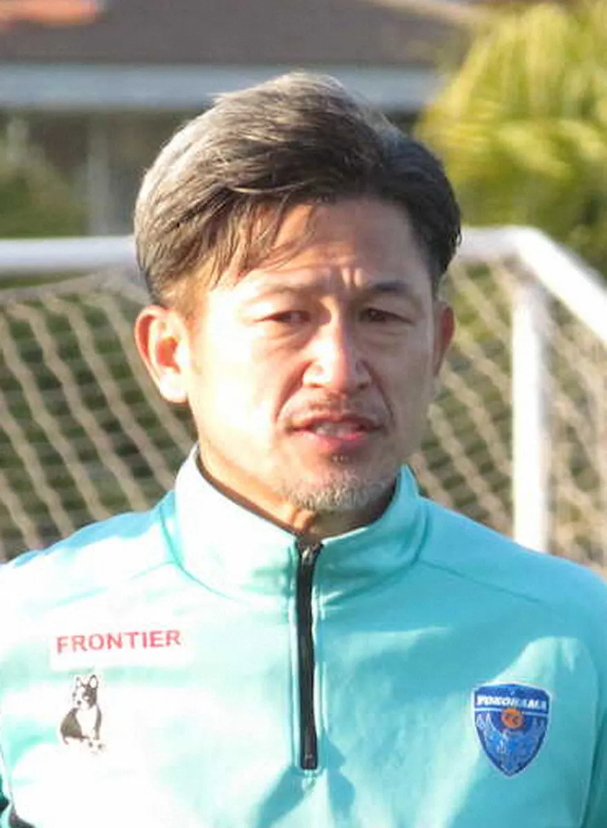 【画像・写真】カズがポルトガルデビュー！56歳海外5カ国目　プロ38年目シーズンようやくスタート