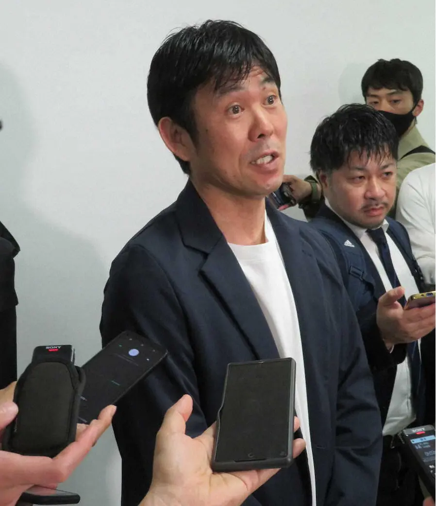 【画像・写真】森保監督“三笘おとり作戦”だ！欧州視察でブライトンの起用法からヒント「非常に参考になった」