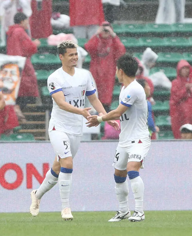 【画像・写真】鹿島4連勝5位浮上　急成長22歳DF関川が決めた「源君、植田君に近づけるように」
