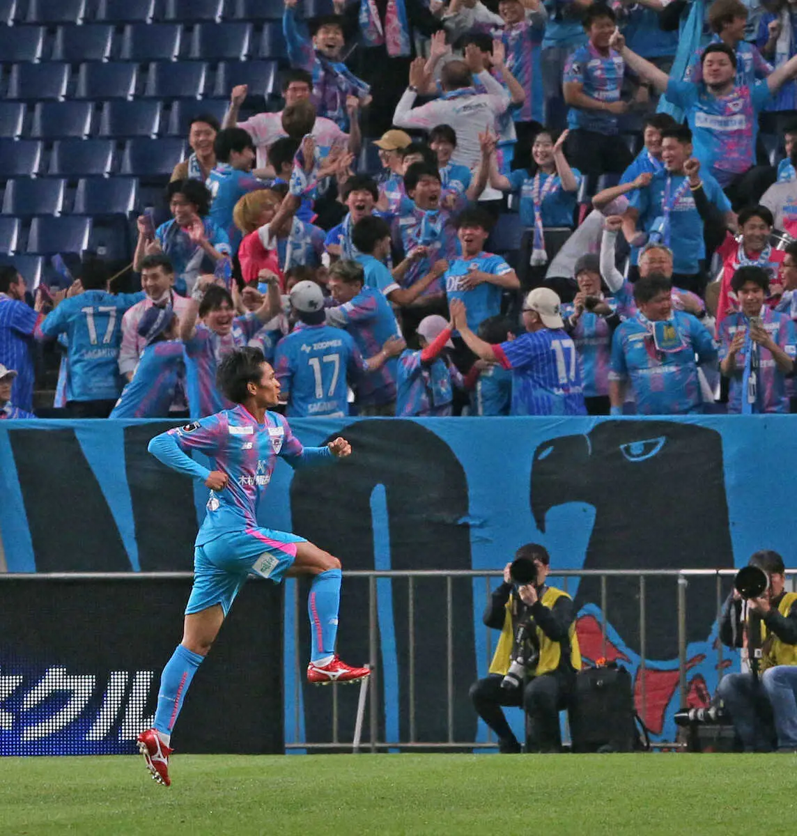 【画像・写真】鳥栖　中2日のアウェー連戦でアジア王者・浦和に快勝　連敗ストップ