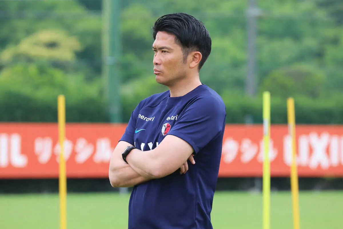 【画像・写真】鹿島・岩政監督　リーグ記録が懸かる一戦を前に泰然自若「全然記録は気にしてない」