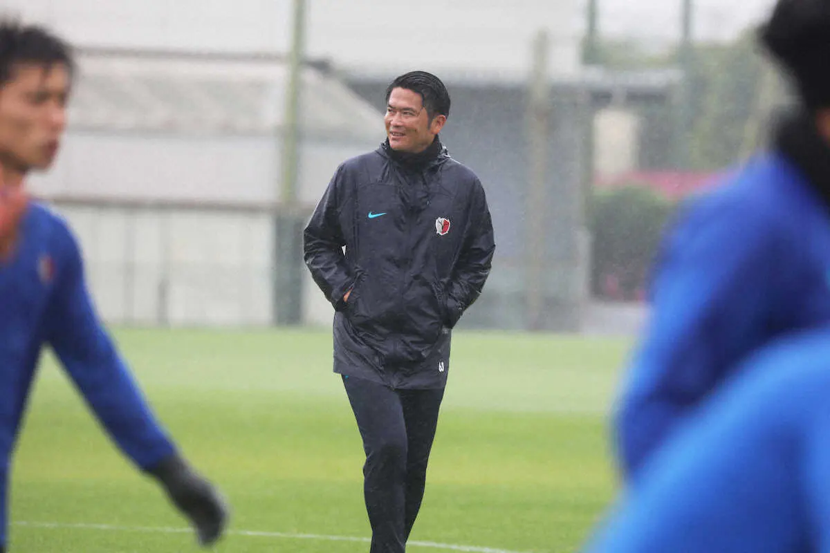 【画像・写真】鹿島・岩政監督　柏の井原新監督との対戦を心待ち　「監督として対戦するのは不思議な気持ち」