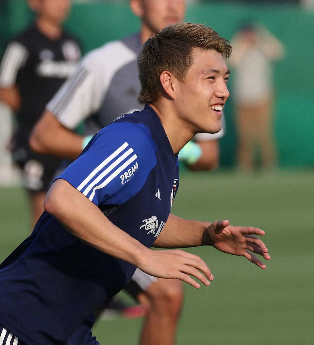 【画像・写真】日本代表・堂安「拓実君や真司君、中村俊輔さん、彼らのマネじゃなく堂安律にしか出せない色で10番を」