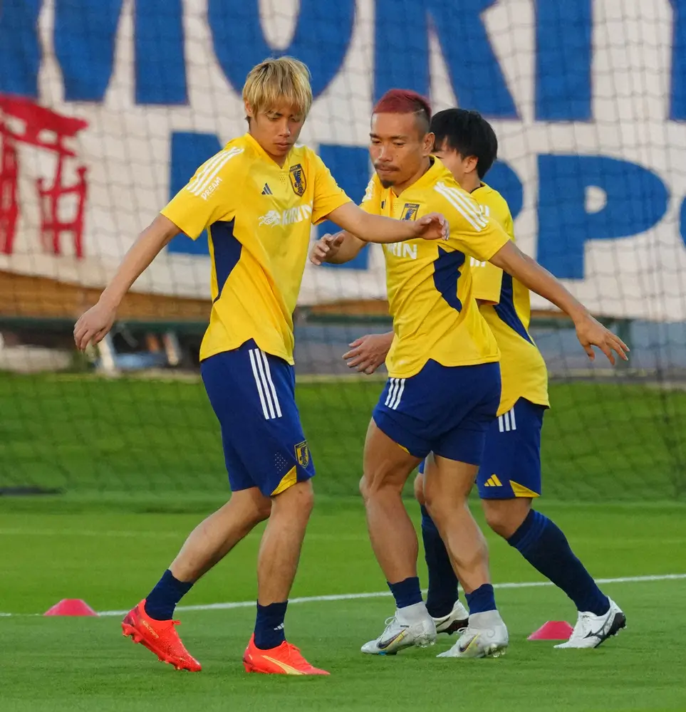 【画像・写真】伊東純也「長友さんはうっとおしかった」　日本代表での“苦い経験”明かす「すぐ削ってくる」