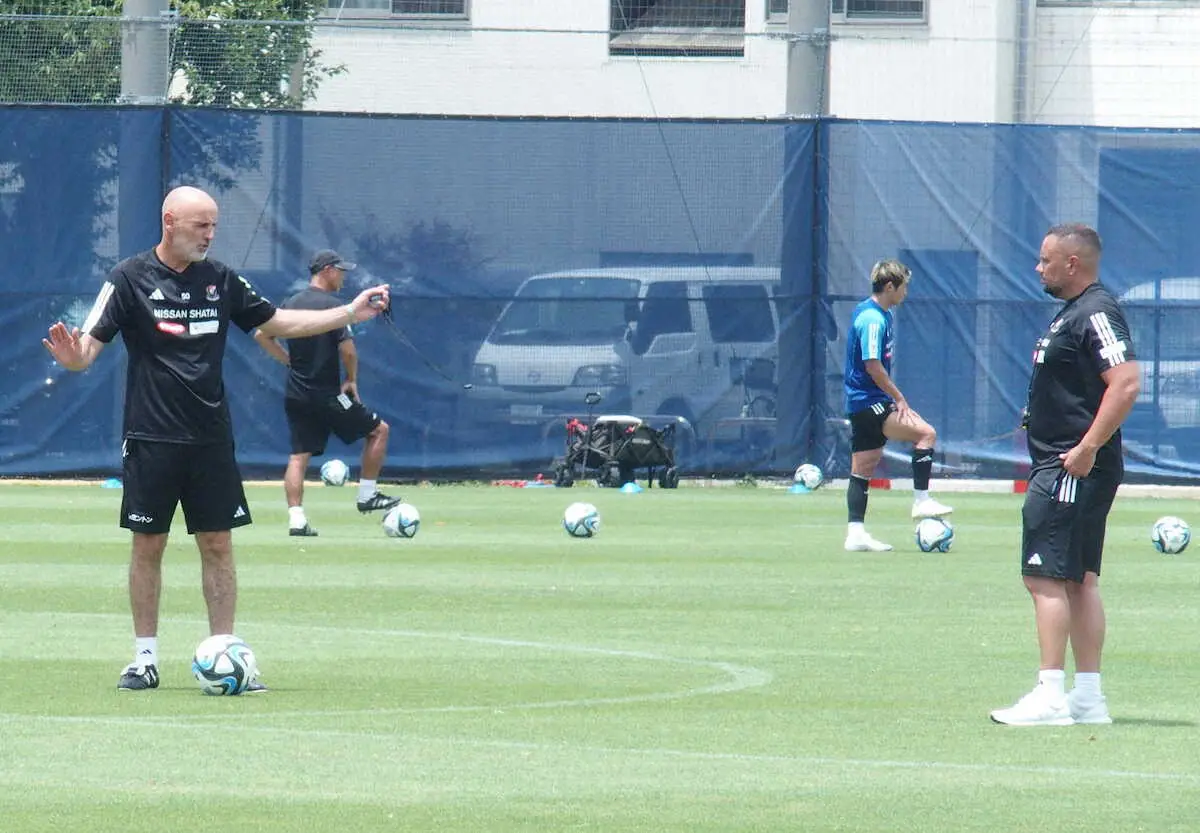 【画像・写真】横浜　“4万人超”前に開幕戦再現狙う　マスカット監督「記憶に残る一戦に」　15日「神奈川ダービー」