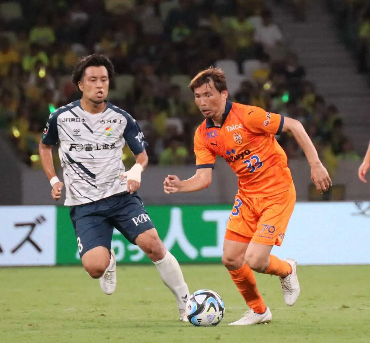 【画像・写真】J2歴代最多更新の4万7628人が入場　清水と千葉の「オリジナル10」国立対決はドロー決着