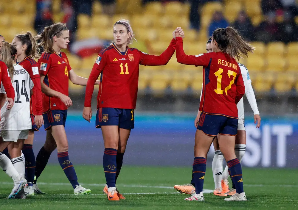 【画像・写真】日本と同組C組初戦でスペインがコスタリカに3―0快勝　シュート数は異次元の「45―1」　