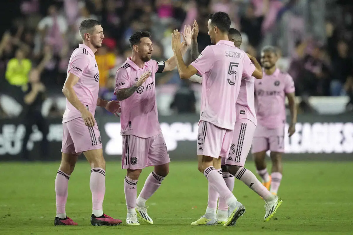 【画像・写真】FK弾デビューのメッシ「得点しなければならないことは分かっていた」　ベッカム氏は「こうなる運命」