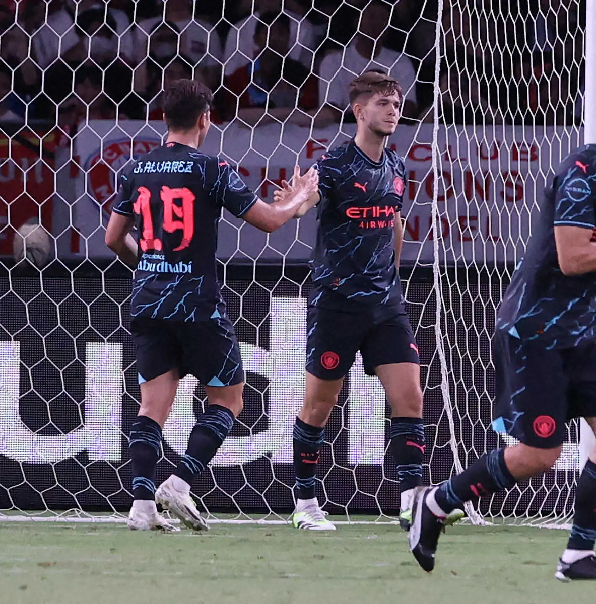 【画像・写真】マンC　Bミュンヘンに競り勝ち　指揮官は連勝に満足「笑って、ケガなく帰る。それが一番」