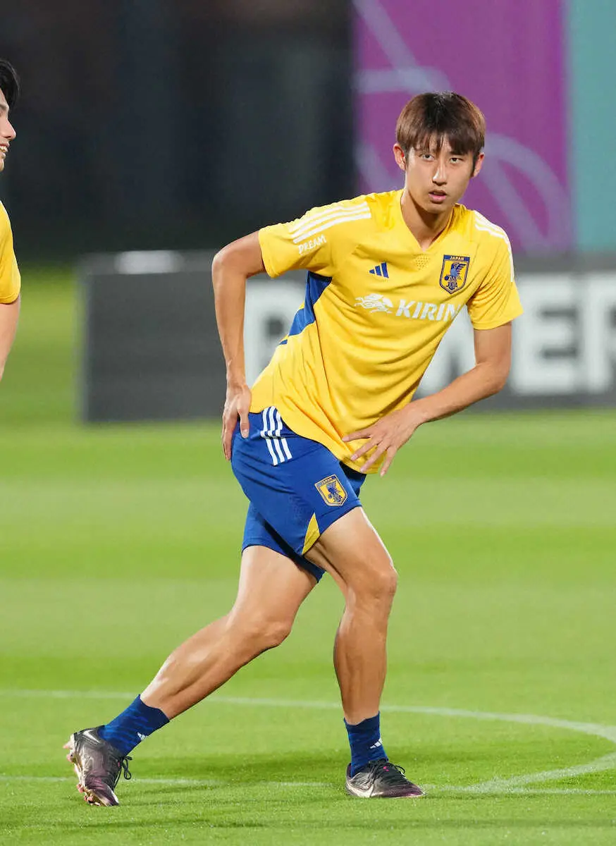 【画像・写真】シュツットガルト・伊藤洋　遠藤の穴埋める先制弾演出　得意の左足でスルーパス