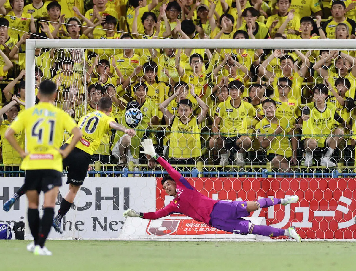【画像・写真】柏　首位・横浜に2―0快勝で16位浮上　J1初ゴールが決勝点のMF山田雄「いいゴールだった」