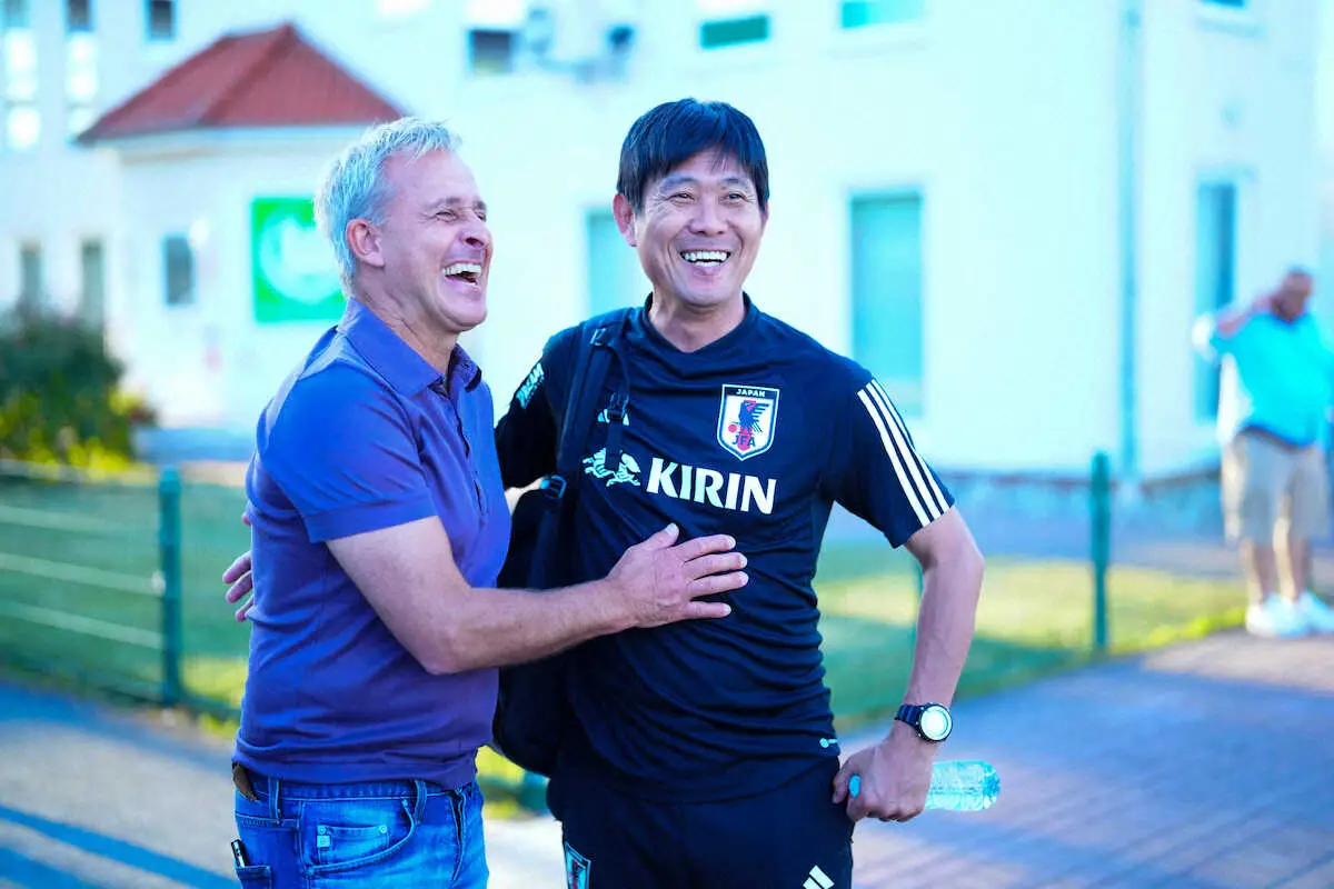 【画像・写真】元ドイツ代表・リティ氏　日本代表を激励「三笘はプレースタイルが大好き。ビッグタレント」