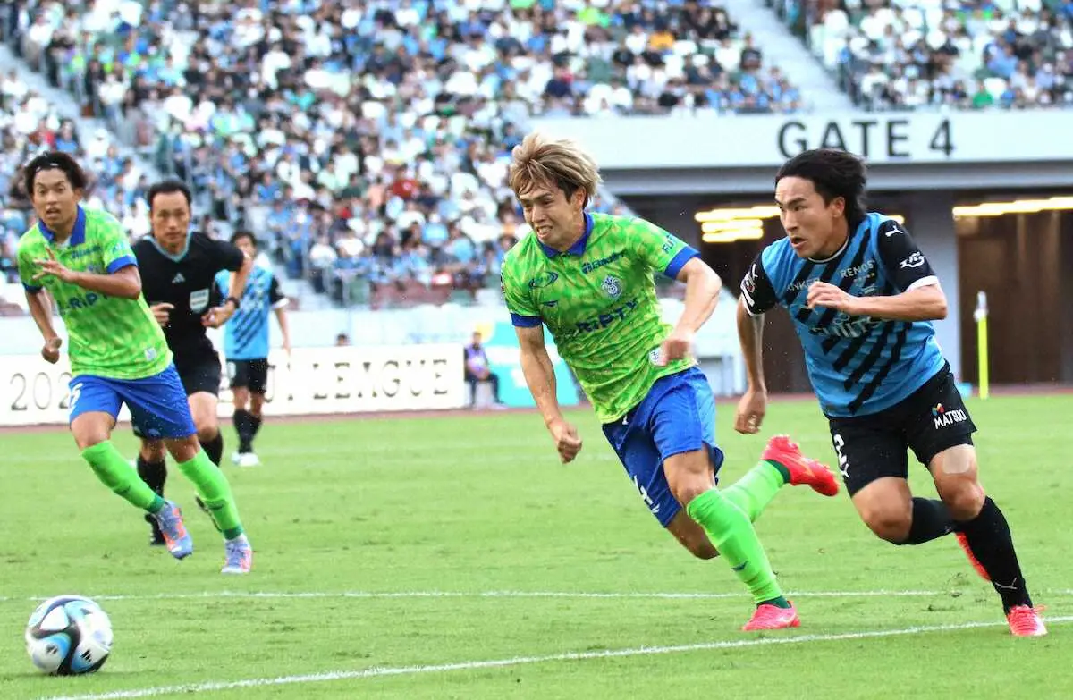 【画像・写真】湘南　24年ぶり国立開催も痛い零敗　クラブ新記録の観客5万4243人も勝利飾れず