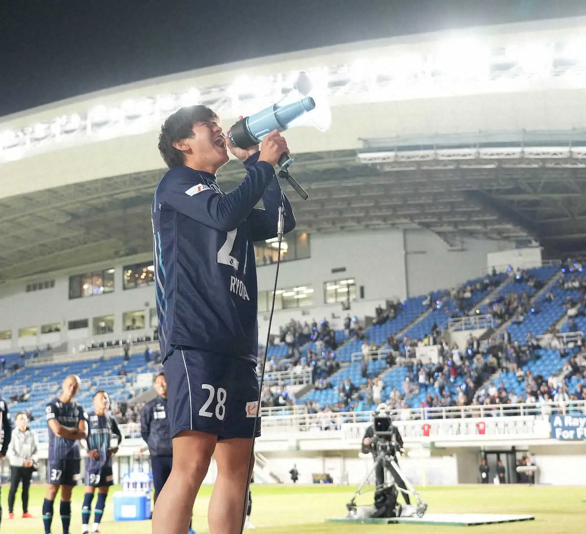 【画像・写真】福岡がFW鶴野弾で先勝　長谷部監督の「きょうも一発取ってこい」に応えた！15日は引き分け以上で