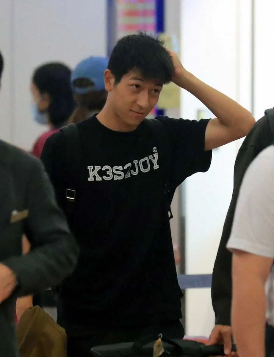 【画像・写真】奥抜侃志が体調不良で休養　伊藤洋輝も腰の張りで別メニュー調整　日本代表合宿