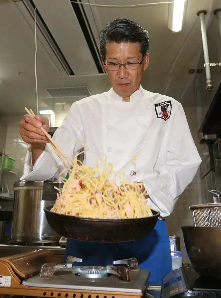 【画像・写真】なでしこジャパンに心強い味方　西シェフが女子W杯に続いてパリ五輪アジア2次予選でも腕振るう