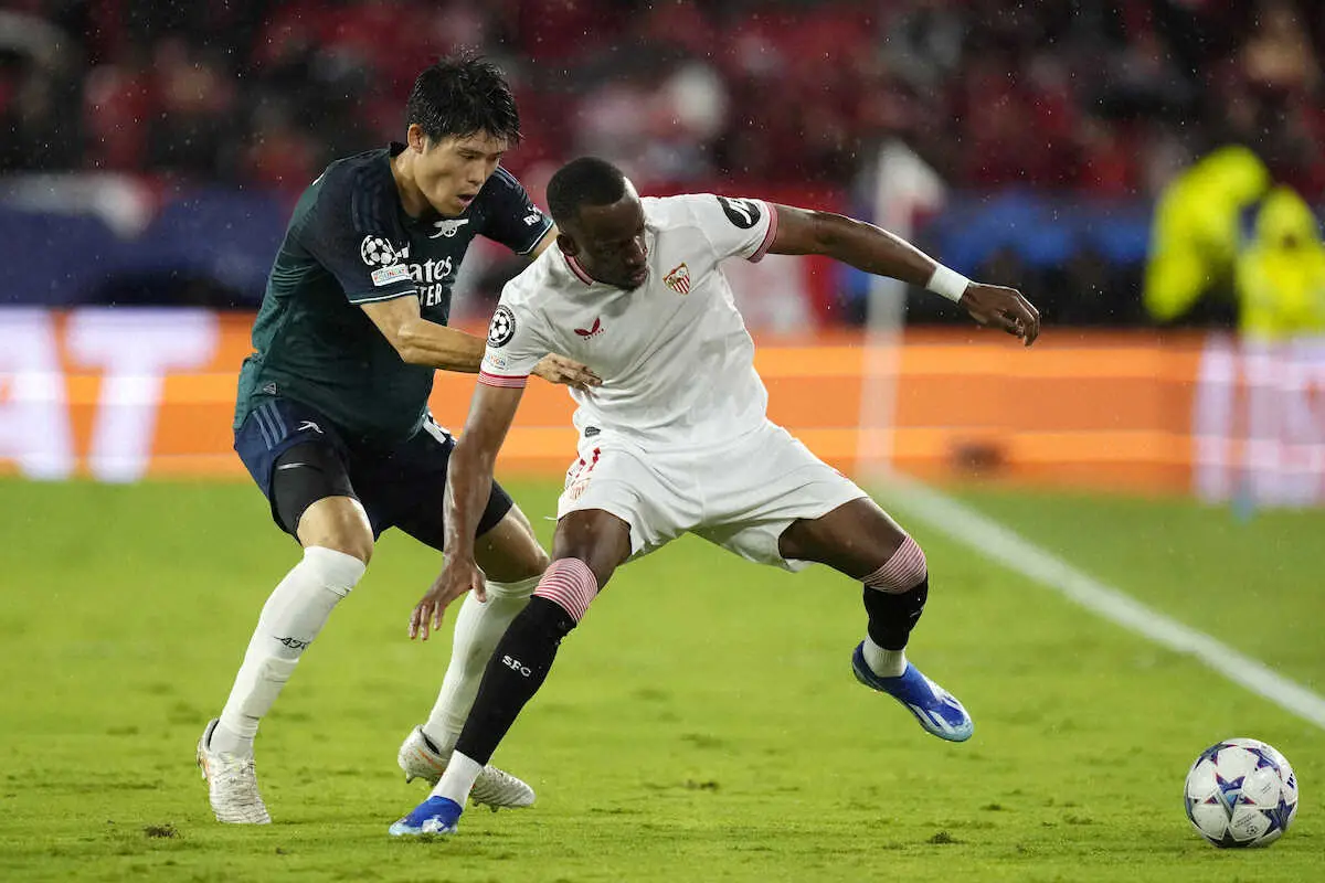 【画像・写真】フル出場の冨安は攻撃にも絡んでアーセナルの首位浮上に貢献　地元メディアも「脅威になった」と高評価