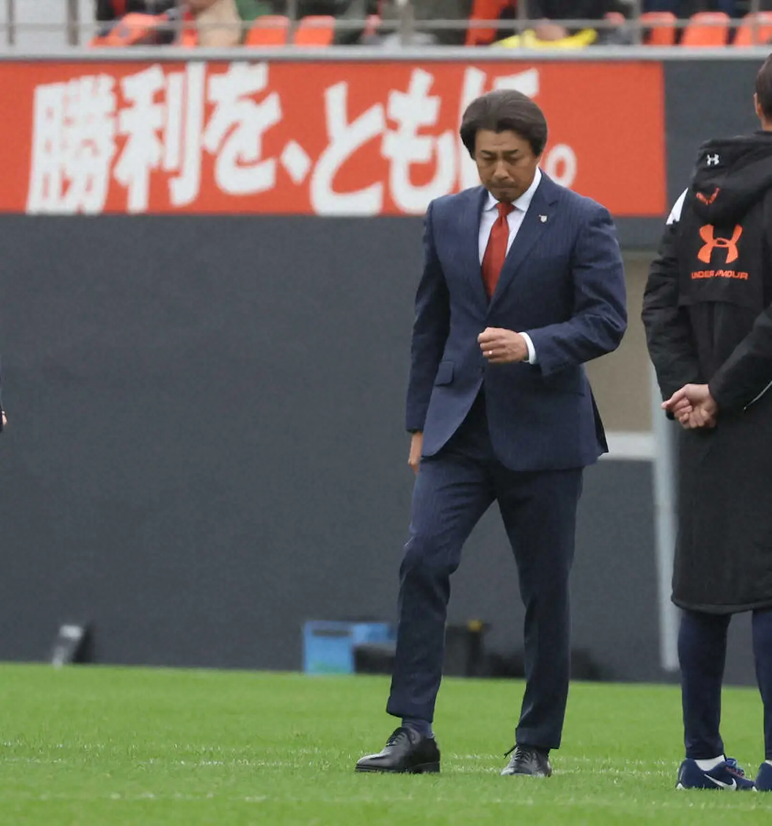 【画像・写真】J3降格圏21位の大宮、最終戦黒星…セレモニーで大ブーイング、社長に「辞めろ」コール