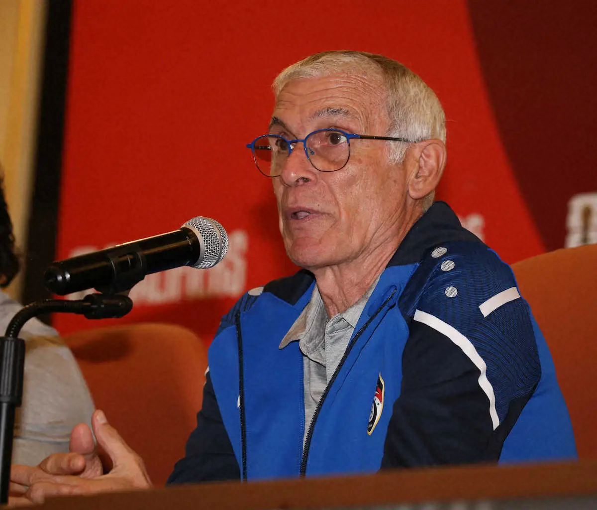 【画像・写真】日本代表　シリア戦視聴で生まれた謎　「むっちゃカミソーリ」の正体は？