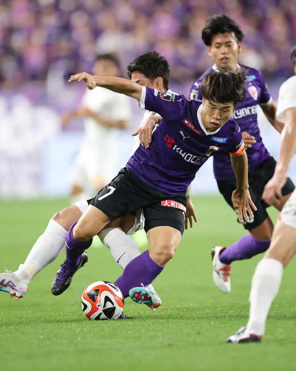【画像・写真】京都MF川崎颯太が入籍「サッカー人生、彼女のキャリアを2人で支え合いたい」