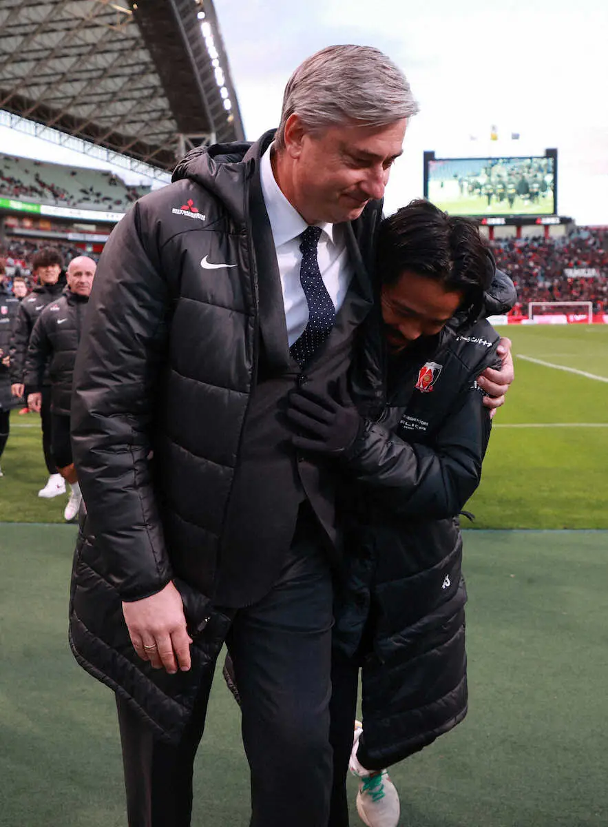 【画像・写真】浦和のスコルジャ監督が国内ラストマッチで有終の美　敵地で札幌を2―0で撃破