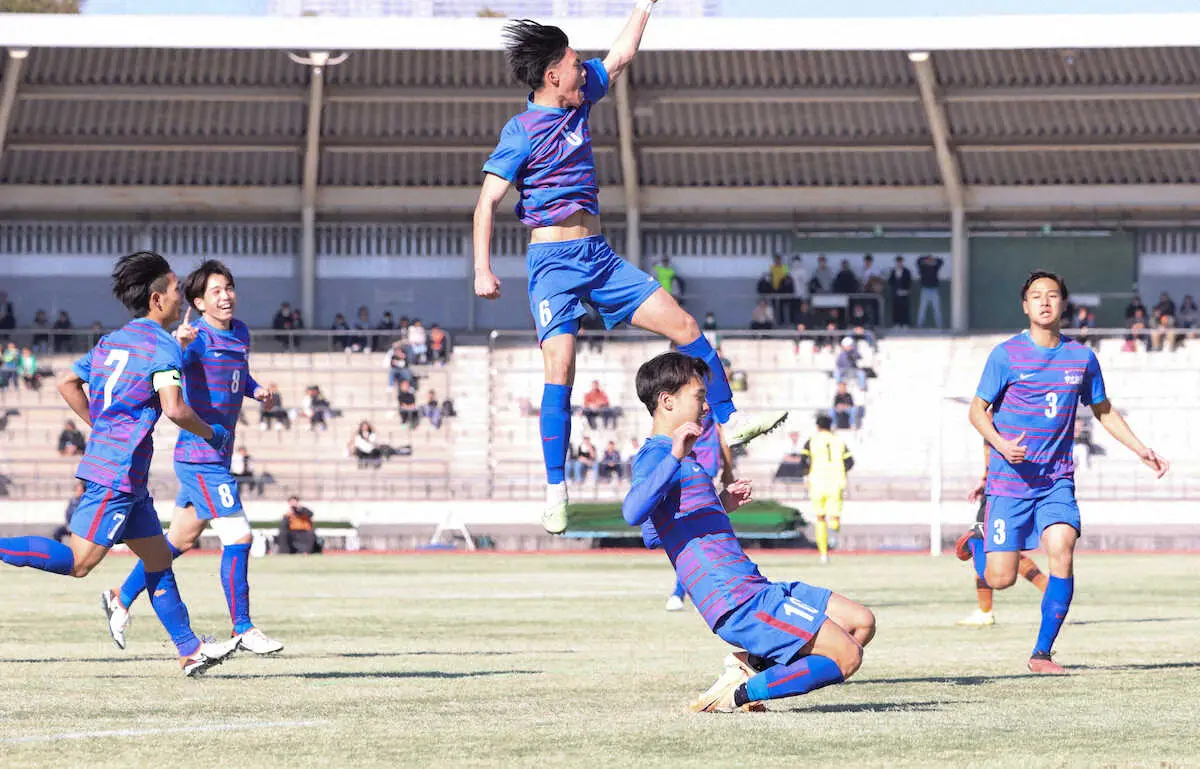 【画像・写真】市船・郡司　ハットトリックに「普通じゃないですか」　強気の清水内定FW