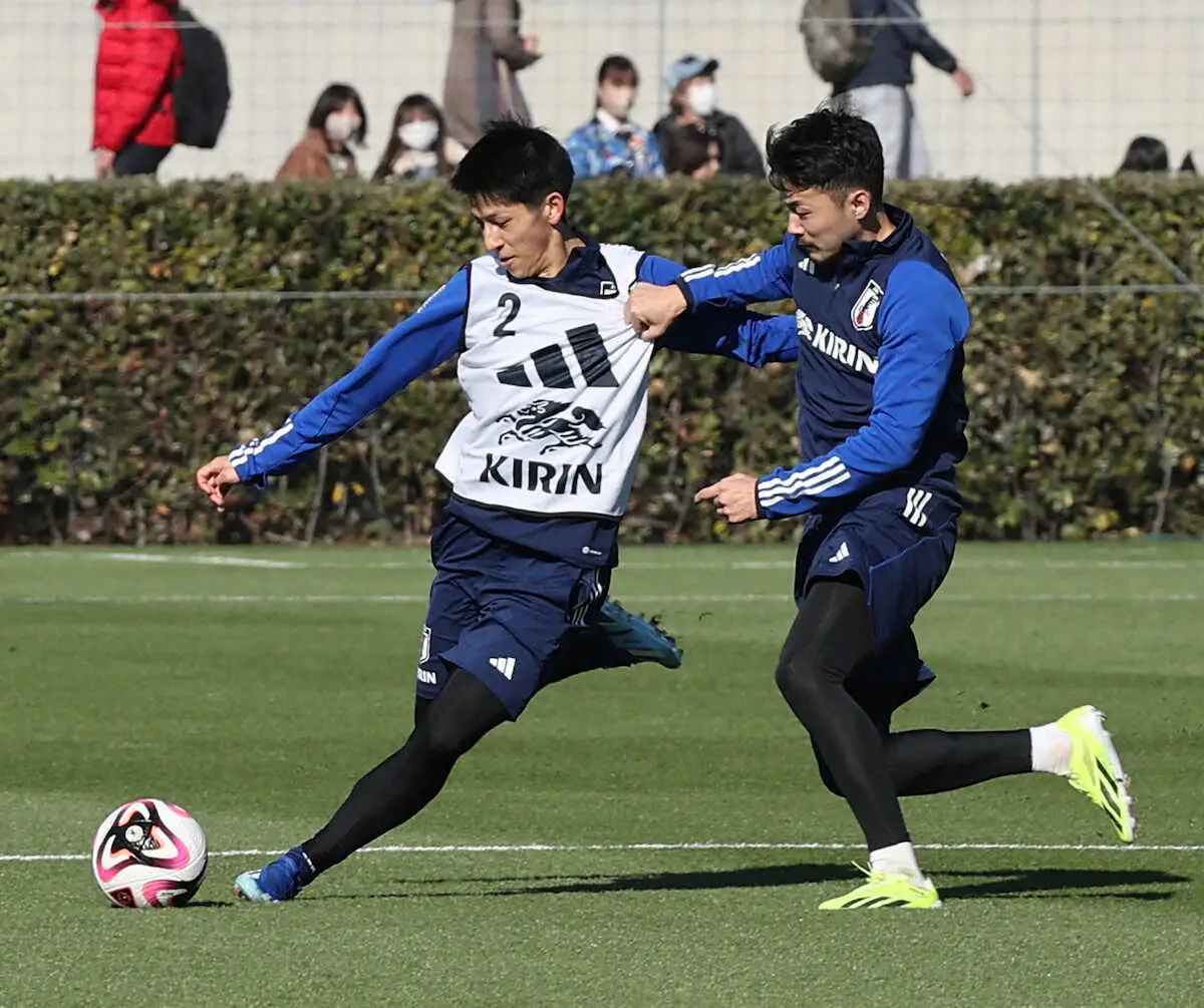 【画像・写真】森保ジャパン国内合宿2日目　GK鈴木ら3選手がチームに合流　MF中村は軽快な動き披露