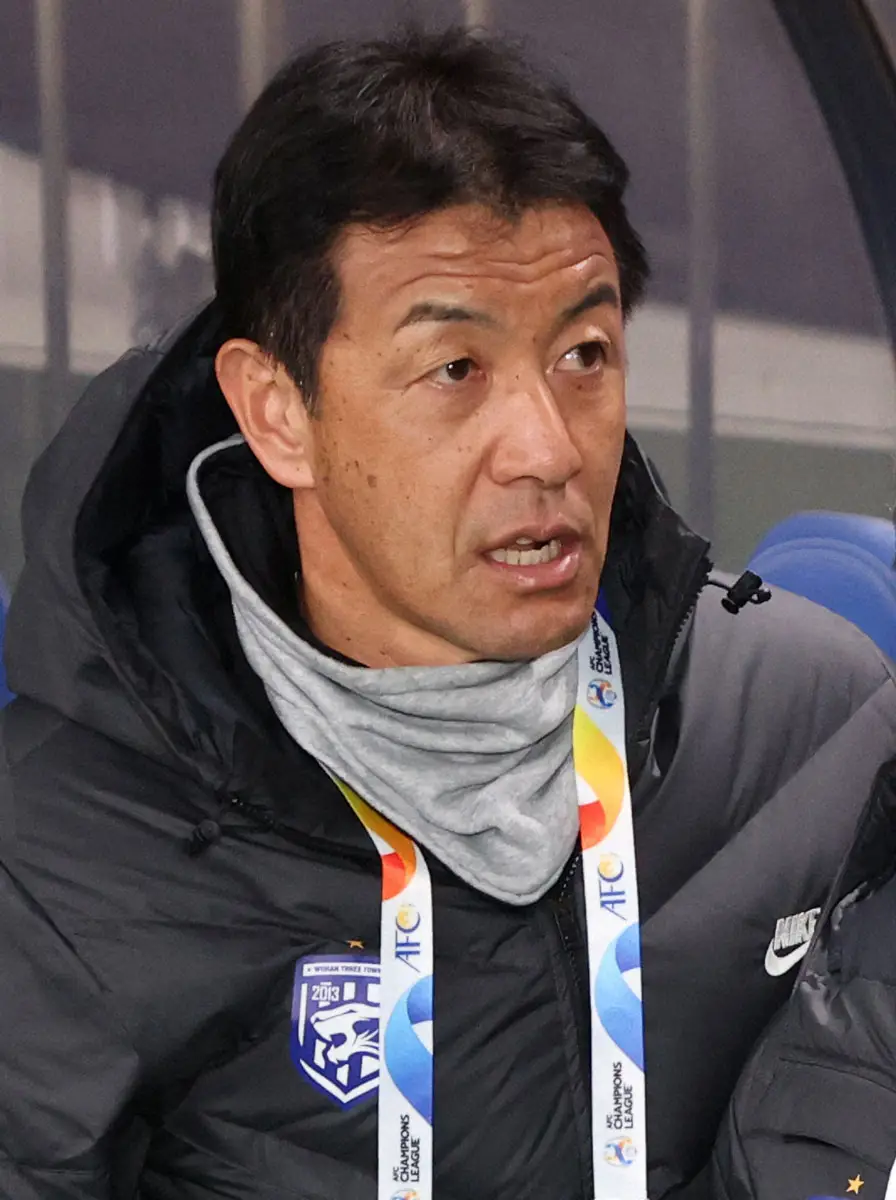 【画像・写真】中国・青島の監督に元日本代表FW黒崎久志氏が就任