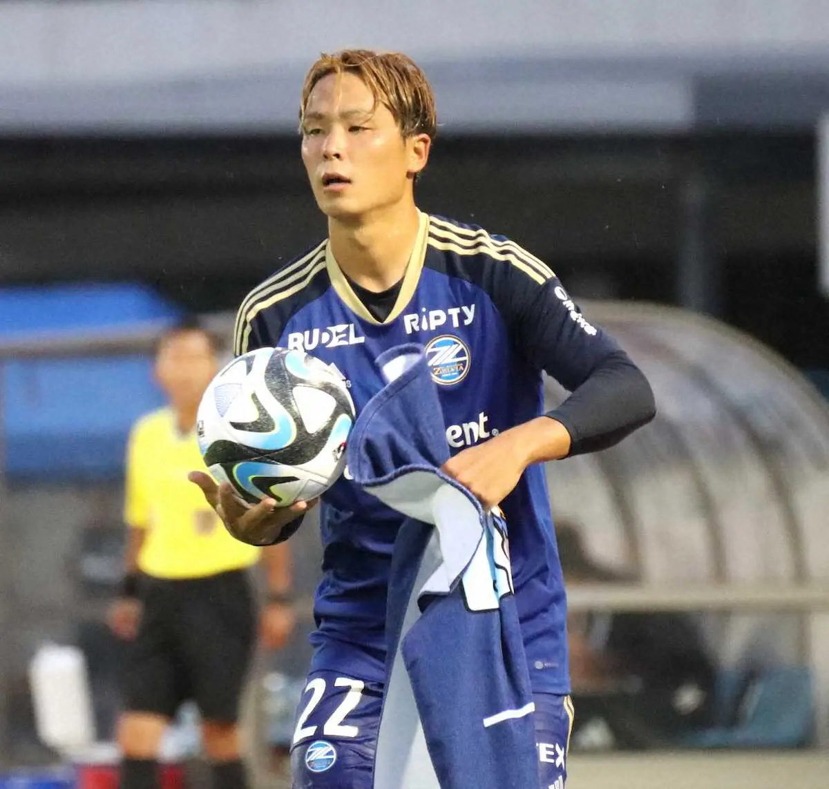 【画像・写真】東京VがともにJ1昇格の町田からMF翁長聖を獲得　ロングスロー持つ左サイドバック