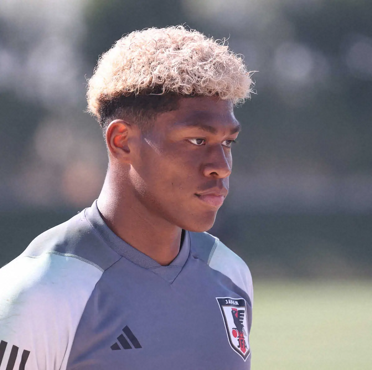 【画像・写真】2戦連続2失点の鈴木彩艶　SNSで差別投稿受けた「負けるつもりはない。結果で見返したい」