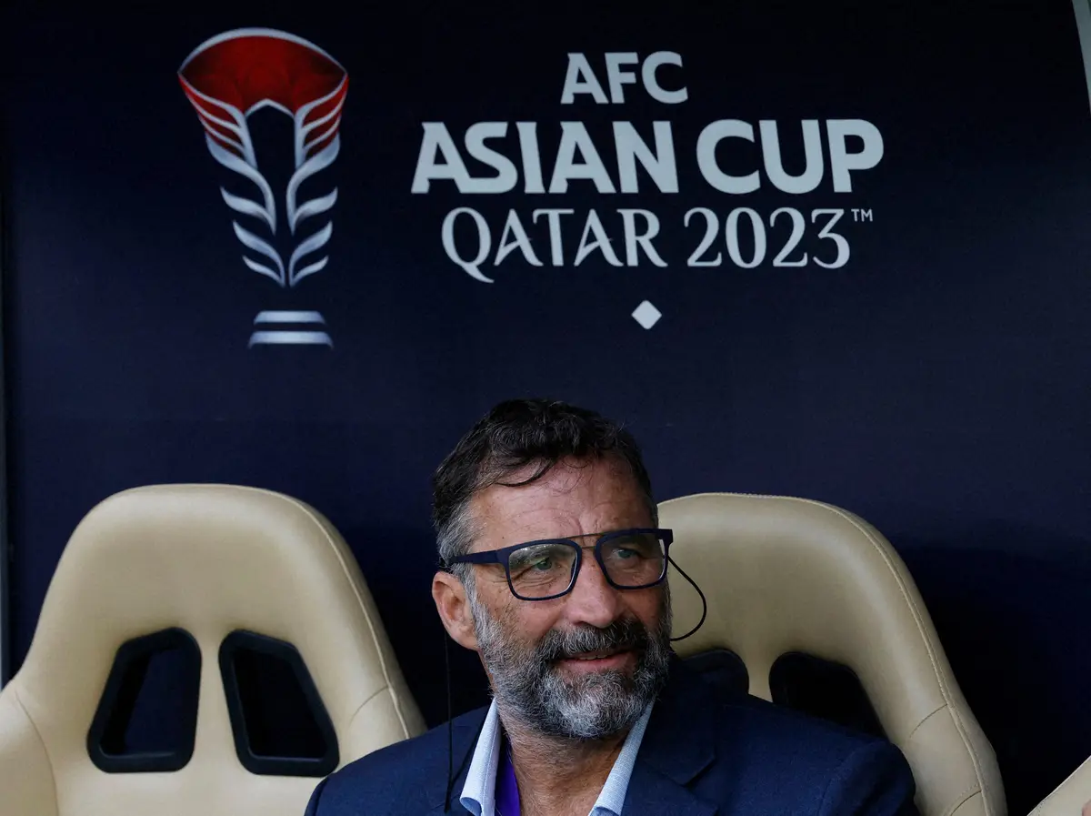 【画像・写真】【アジア杯】日本と対戦、バーレーン指揮官の“変ぼう”にネット衝撃「まるで別人」「この5年で何が…」