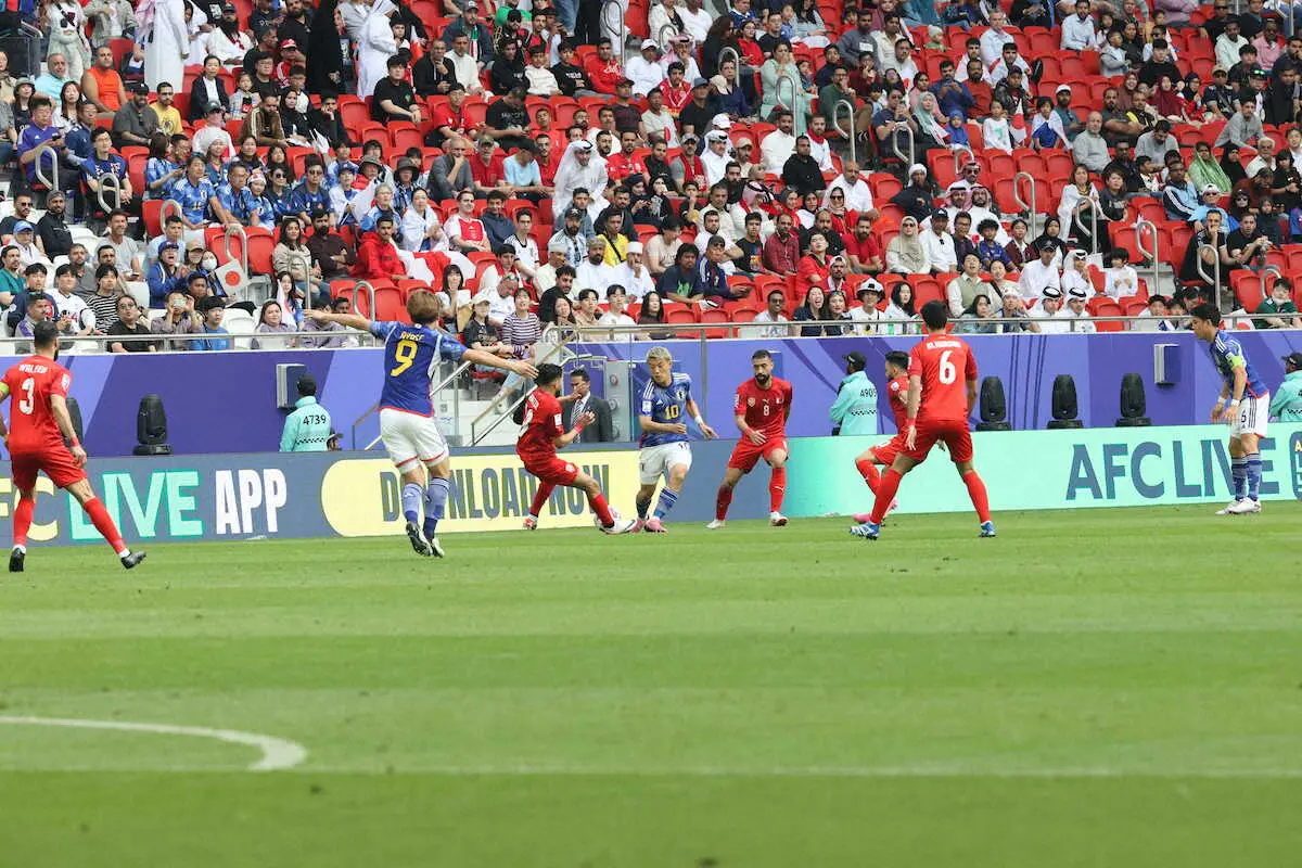 【画像・写真】【アジア杯】日本　MF堂安が先制ゴール!毎熊“スーパーミドル”のこぼれ球押し込む　バーレーン戦