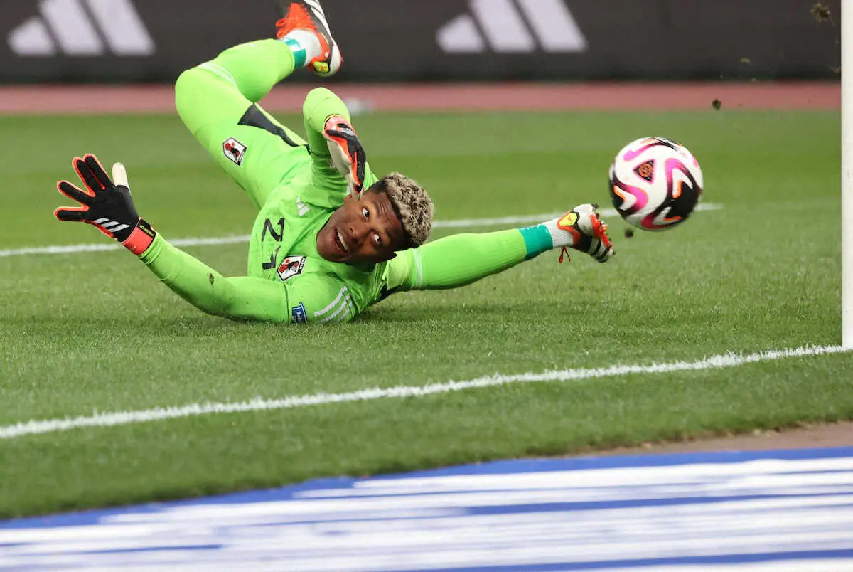 【画像・写真】日本代表　北朝鮮がネット揺らすもファウルで得点取り消し　SNSでは「助かった」「VARがあったら…」