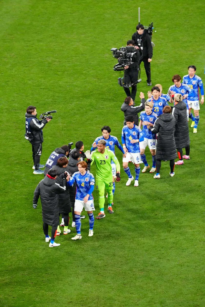【画像・写真】森保監督「厳しい戦いの中でファイトできた」　北朝鮮に1―0辛勝でサポに感謝　26日へ「共闘を」