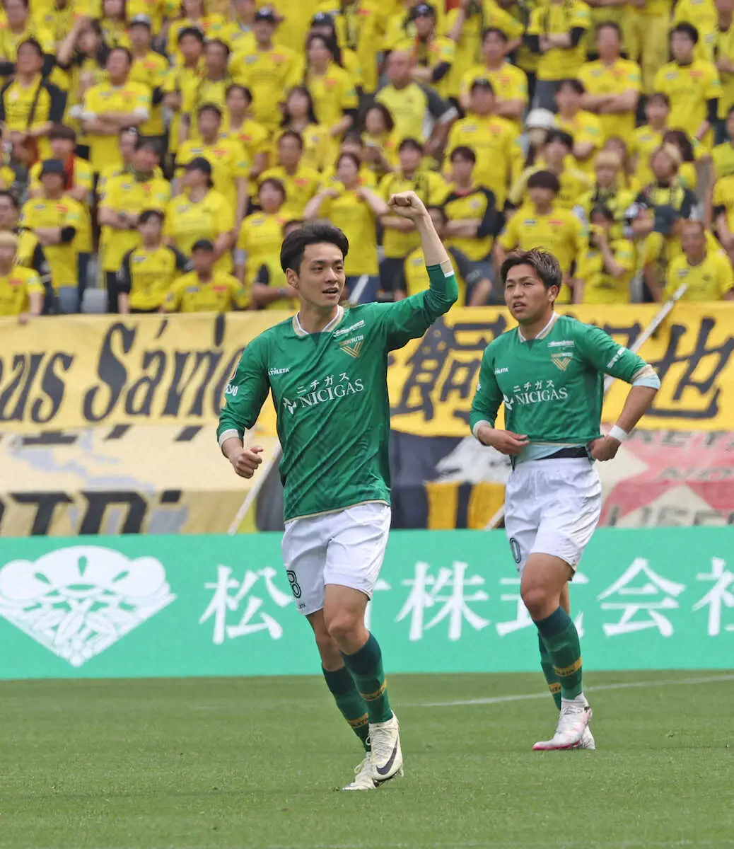 【画像・写真】東京V　山田楓喜が先制点振り返る「昨日の練習後に右足でシュート打ったら全部入った」