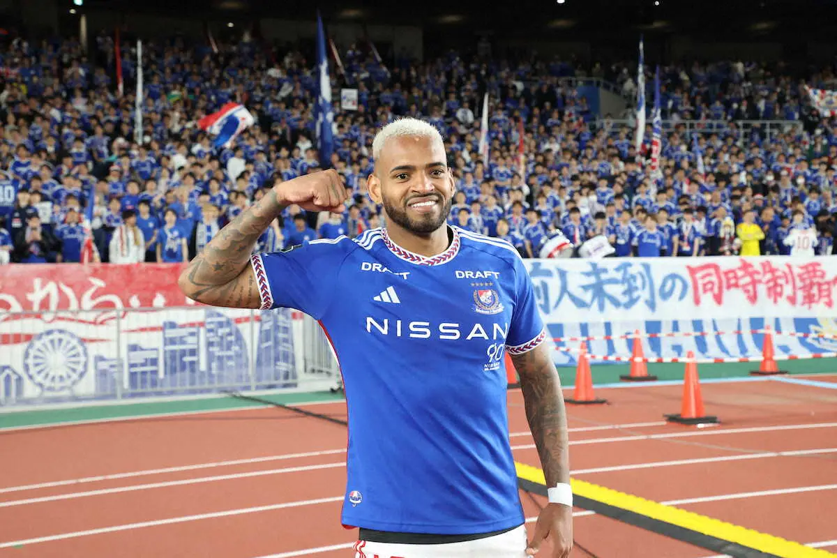 【画像・写真】横浜　今季初連勝で4位浮上!FW植中が初得点に「ホッ」　観戦した父へ“誕生日プレゼント”届けた