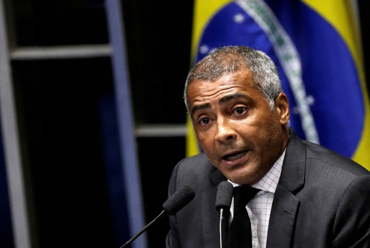 【画像・写真】元ブラジル代表ロマリオ氏が58歳で現役復帰！？　自身が会長のクラブで息子との競演を希望