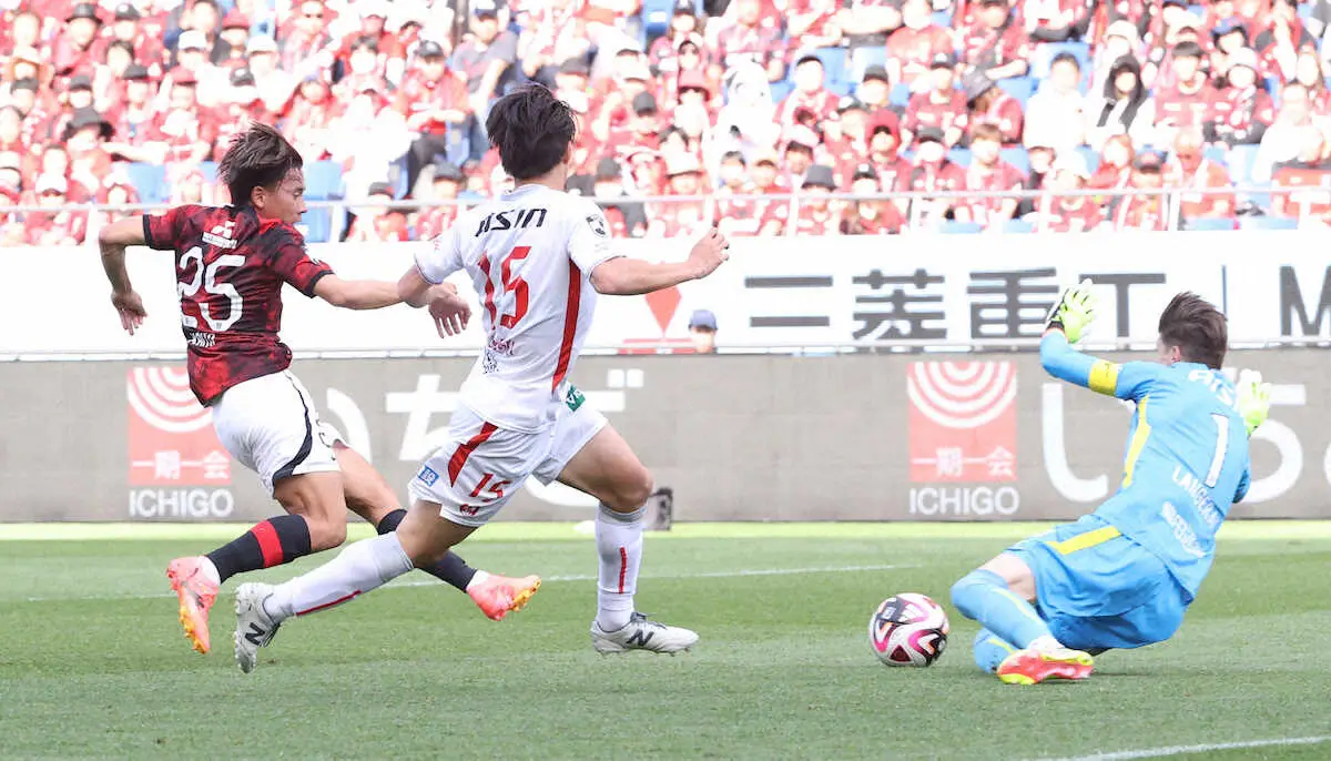 【画像・写真】浦和・安居　今季1号で3連敗阻止に貢献「頑張ってきたから転がってきたかな」