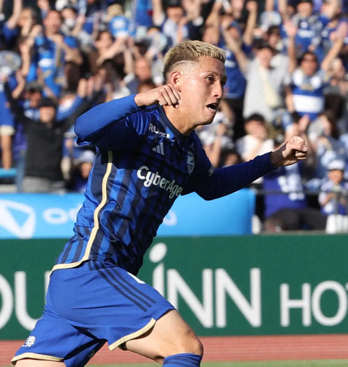 【画像・写真】【J1】町田　初視察の森保監督の前で首位返り咲き　荒木が1得点1アシスト、エリキは今季初出場