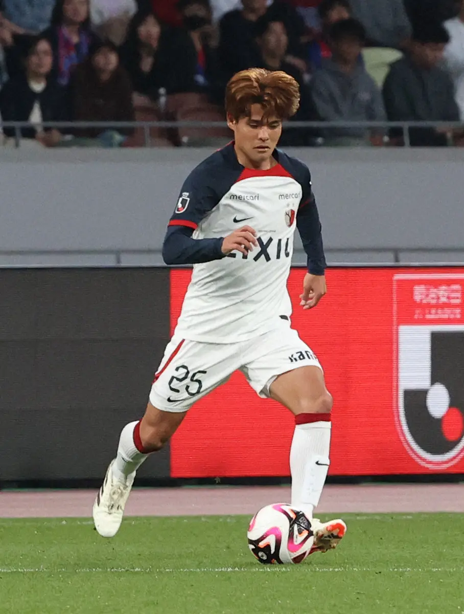 【画像・写真】【こどもの日企画】佐野海舟（サッカー日本代表、鹿島MF）　下駄でバランスを磨いた