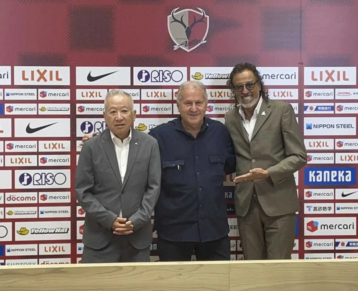 【画像・写真】ジーコ氏×木村和司氏×ラモス瑠偉氏　名門10番レジェンドが国立でそろい踏み