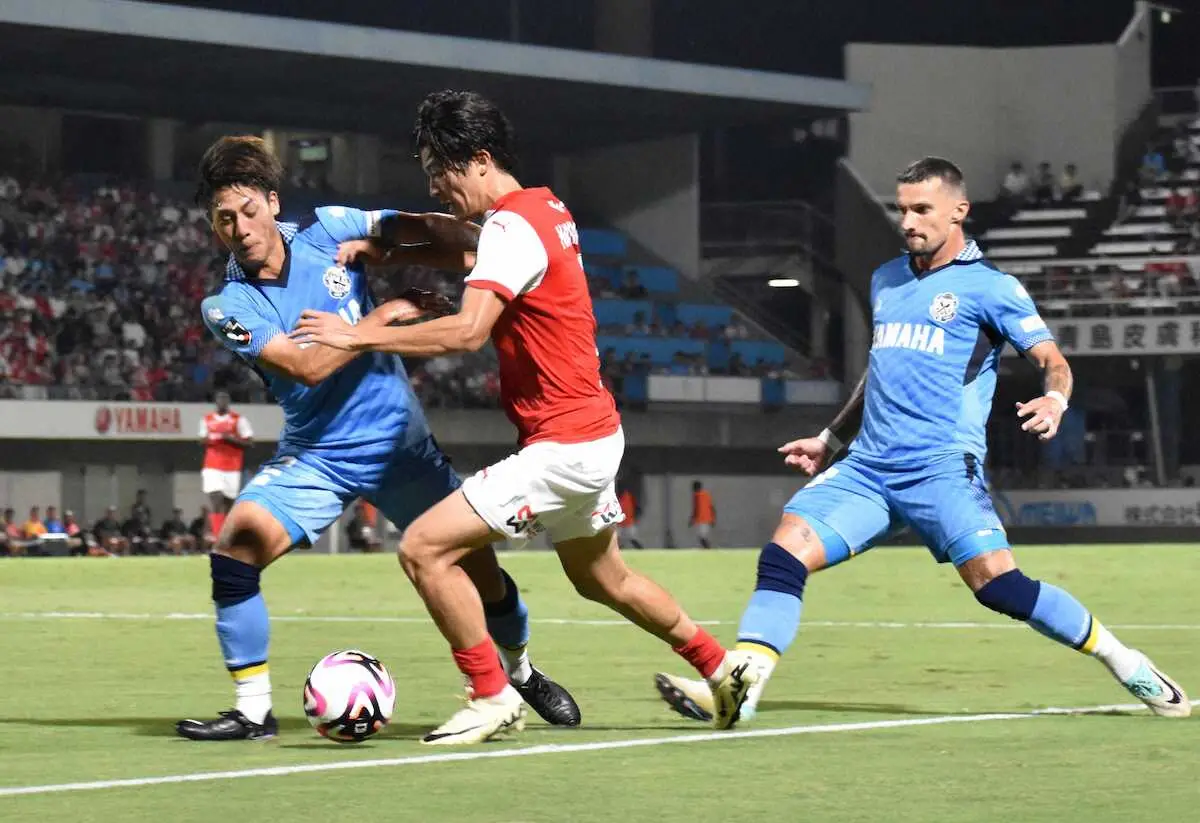 【画像・写真】Sランス・伊東純也　半年ぶりに日本でプレー！中村敬斗との日本人コンビで魅了　試合は1―1の引き分け