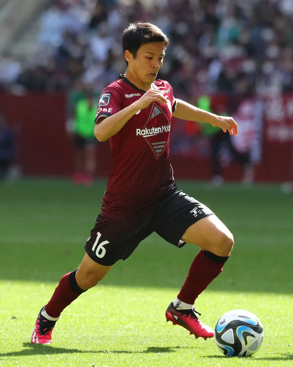 【画像・写真】神戸MF斉藤未月が全体練習部分合流　昨年8月に全治1年の重傷