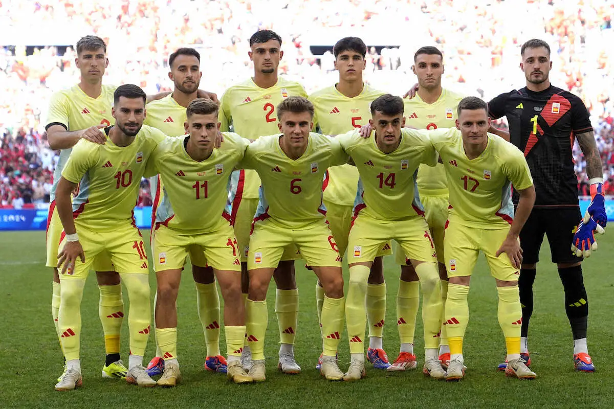 【画像・写真】＜パリ五輪男子サッカー　モロッコ・スペイン＞先発出場したスペイン代表イレブン（AP）