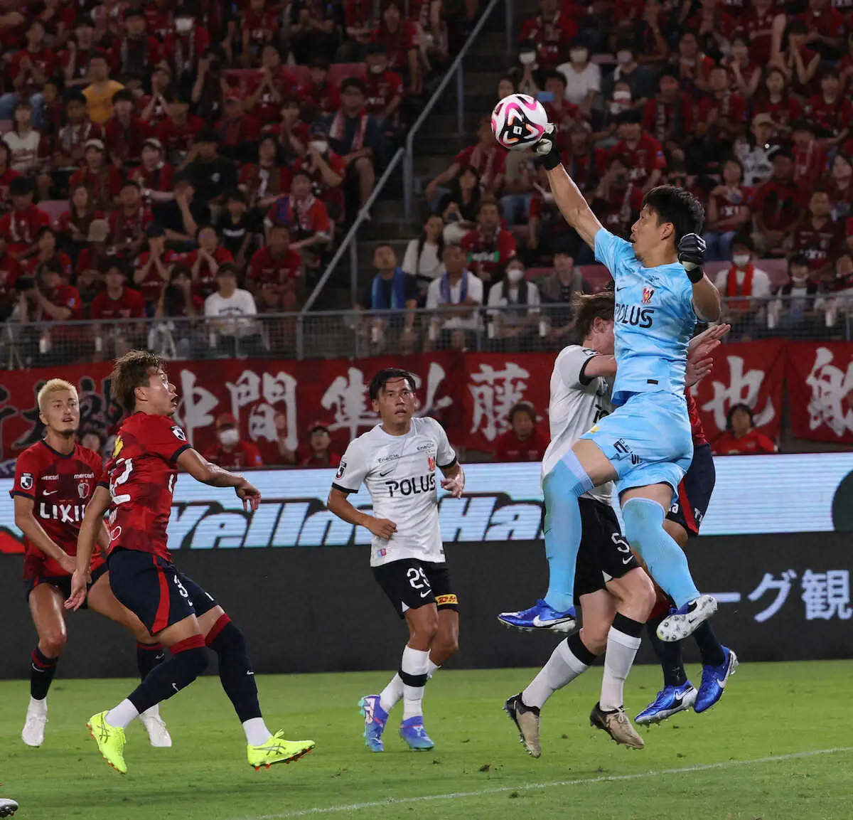 【画像・写真】浦和GK牲川歩見　J1初先発でクリーンシート　「緊張したが、ゼロで終われたところは自信に」