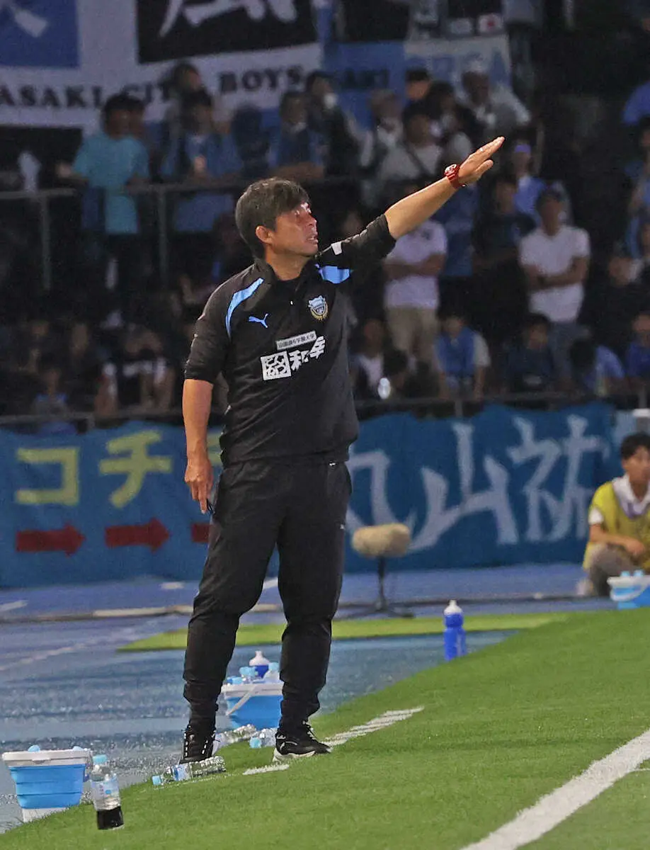 【画像・写真】川崎Fは逸機が響いて札幌に敗戦　3連勝の札幌は最下位脱出