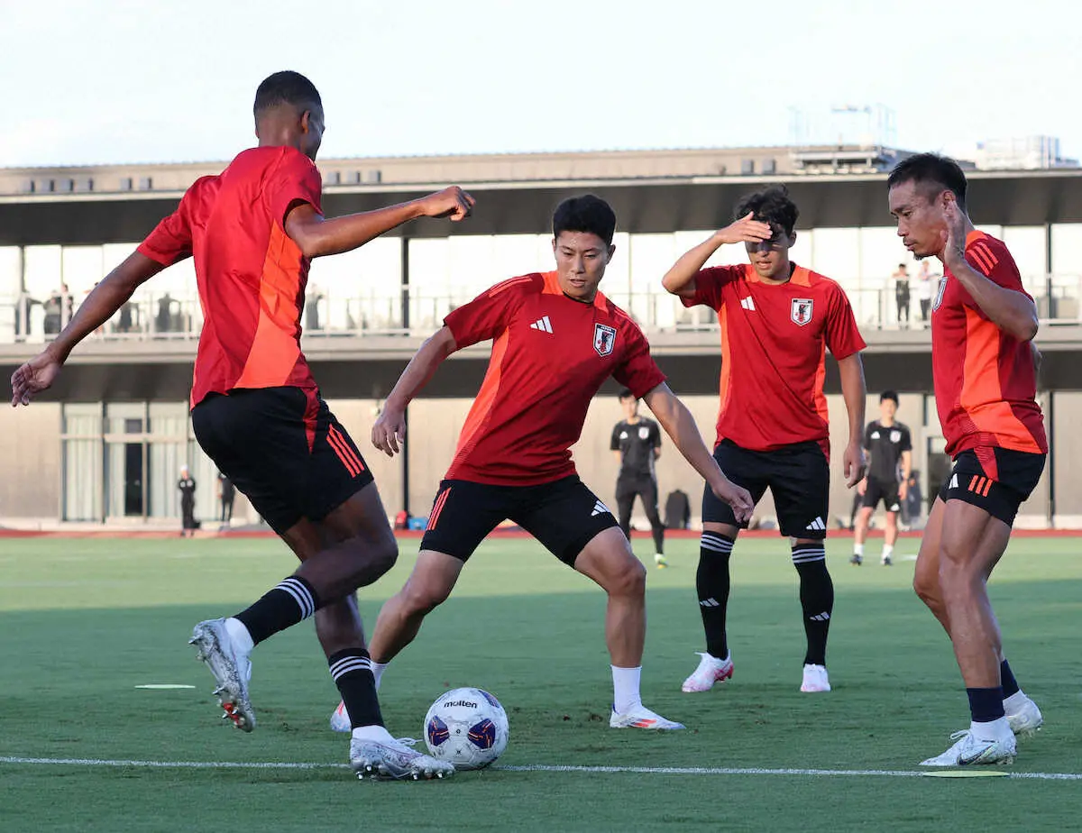 【画像・写真】日本代表・細谷、五輪準々決勝敗退から約1カ月…A代表で地位確立誓う「悔しさをW杯で晴らしたい」